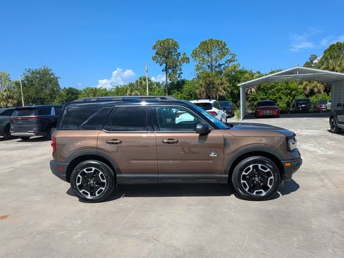 Used 2022 Ford Bronco Sport Outer Banks w/ Tech Package AWD/4WD image 8