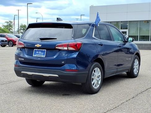 Used 2022 Chevrolet Equinox LT FWD image 6