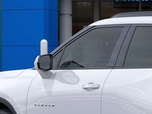 New 2026 Chevrolet Blazer LT w/ LPO, Floor Liner Package image 12