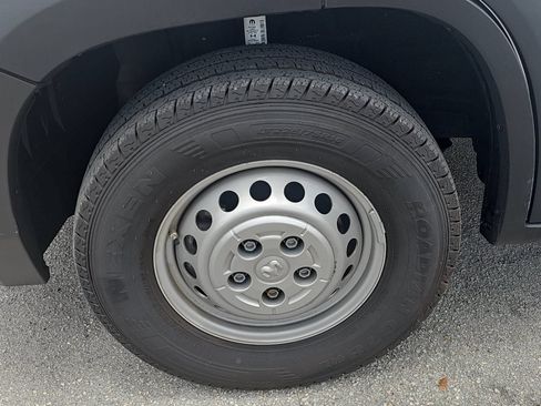 Used 2025 RAM ProMaster 1500 FWD image 10
