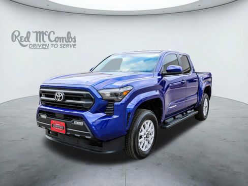 Certified 2025 Toyota Tacoma SR5 w/ SR5 Upgrade Package AWD/4WD image 1