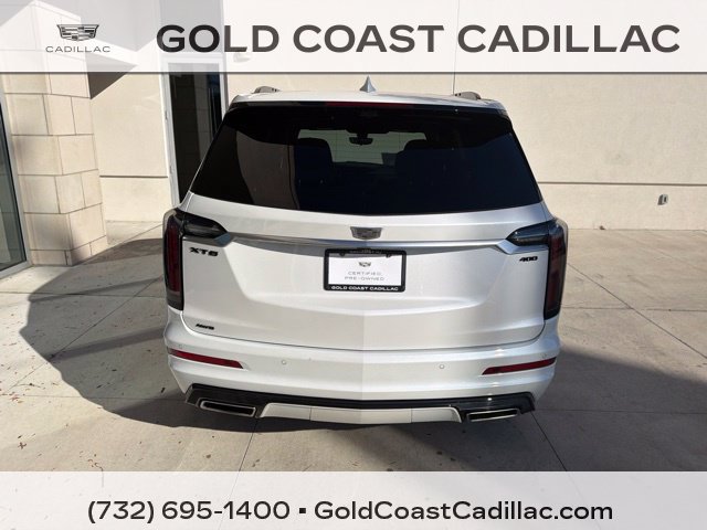 Used 2024 Cadillac XT6 Sport w/ Technology Package AWD/4WD image 3