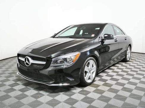 Used 2018 Mercedes-Benz CLA 250 4MATIC image 29