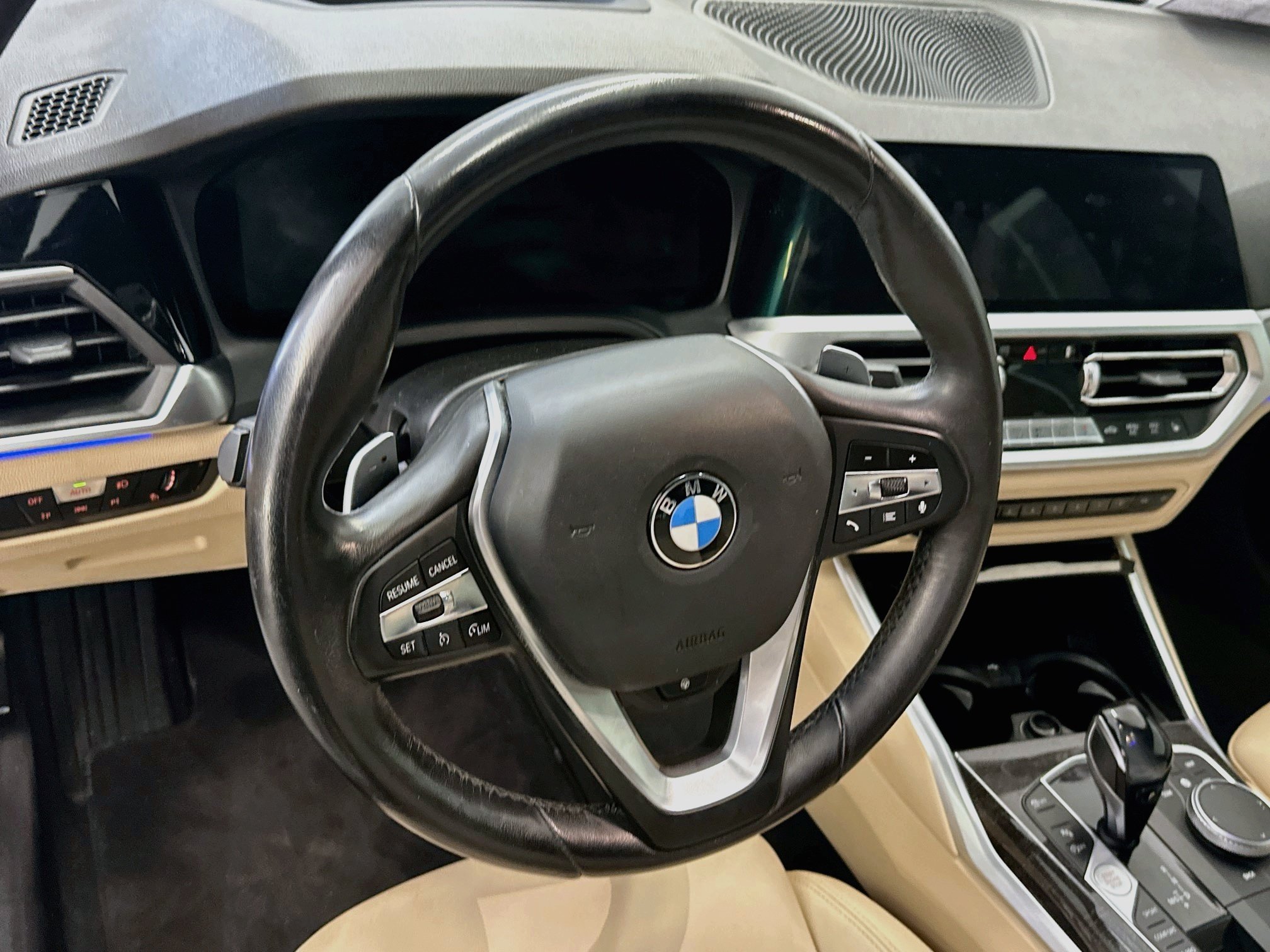 Used 2020 BMW 330i xDrive Sedan w/ Premium Package AWD/4WD image 18
