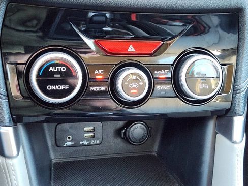 Used 2021 Subaru Forester Limited image 21