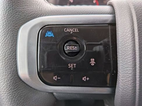 New 2025 Nissan Armada SV image 13