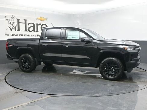 New 2026 Chevrolet Colorado W/T w/ WT Custom Package AWD/4WD image 27