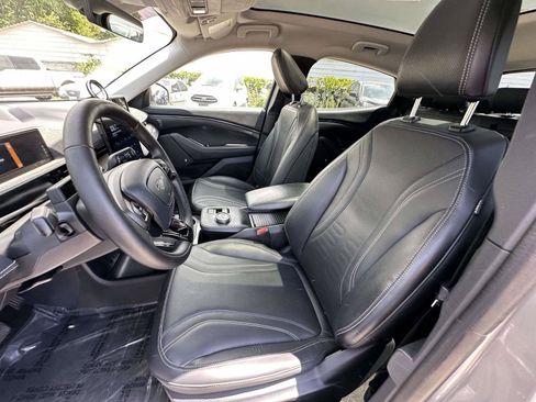 Used 2021 Ford Mustang Mach-E Premium AWD/4WD image 20