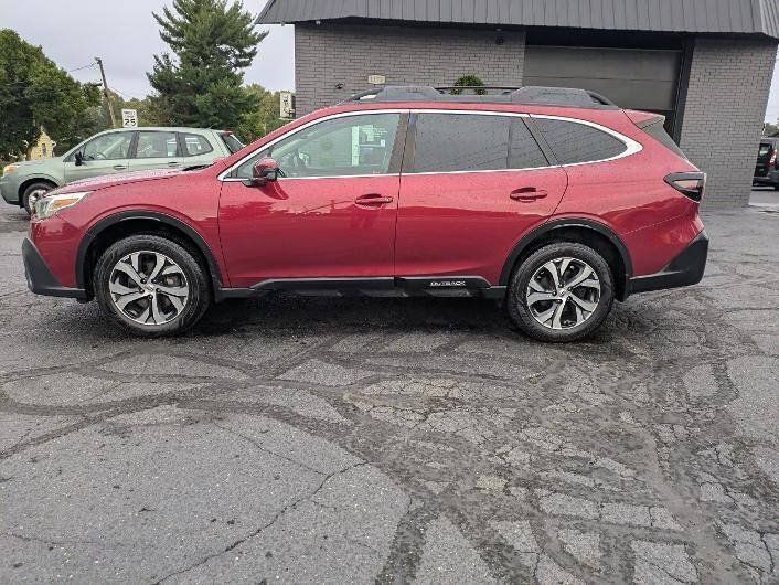 Used 2020 Subaru Outback Limited w/ Popular Package #2 AWD/4WD image 2