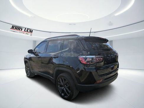New 2026 Jeep Compass Latitude w/ Sun and Sound Group AWD/4WD image 5