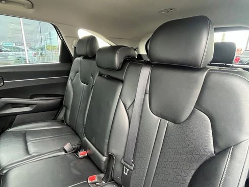 Used 2022 Kia Sorento S FWD image 24