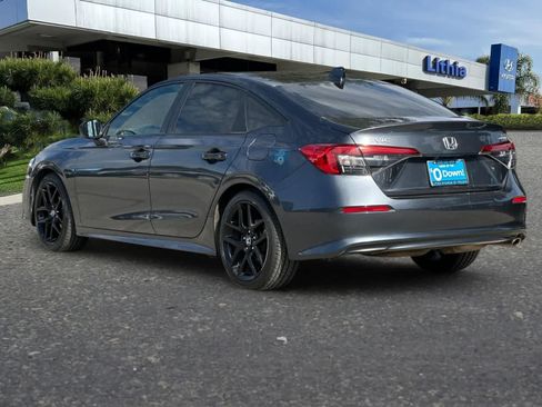 Used 2023 Honda Civic Sport image 7
