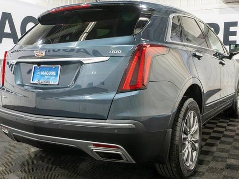 Used 2021 Cadillac XT5 Premium Luxury AWD/4WD image 5