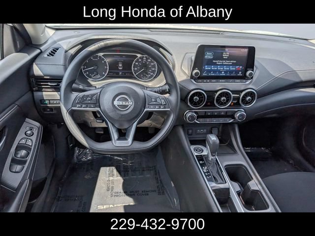 Used 2025 Nissan Sentra SV FWD image 19