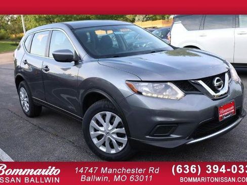Used 2016 Nissan Rogue S AWD/4WD image 1