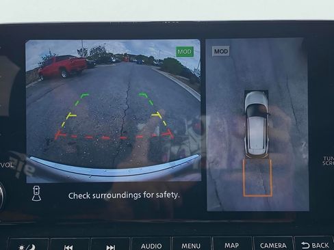 Used 2022 Nissan Rogue Platinum w/ Head-Up Display Package FWD image 12