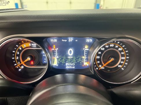 Used 2021 Jeep Wrangler Unlimited Sport AWD/4WD image 12