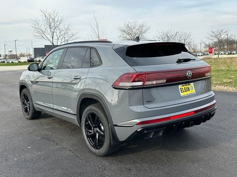 New 2026 Volkswagen Atlas Cross Sport SEL R-Line AWD/4WD image 4