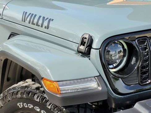 New 2026 Jeep Gladiator Willys image 10