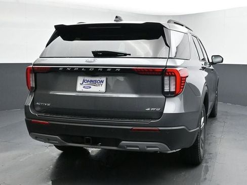 New 2026 Ford Explorer Active w/ Active Comfort Package image 11