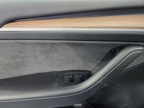Used 2023 Tesla Model 3 Standard Range RWD image 13
