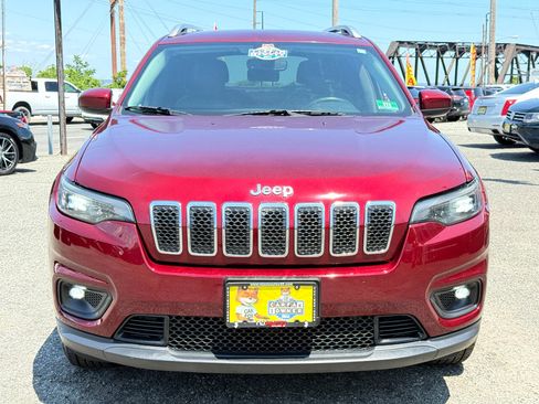 Used 2019 Jeep Cherokee Latitude Plus w/ Comfort/Convenience Group image 97