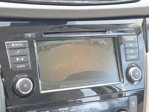 Used 2022 Nissan Rogue Sport SV AWD/4WD image 14