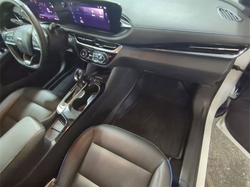 Used 2024 Buick Envista Sport Touring w/ Convenience I Package image 27