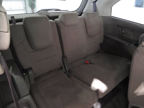 Used 2016 Honda Odyssey SE image 11