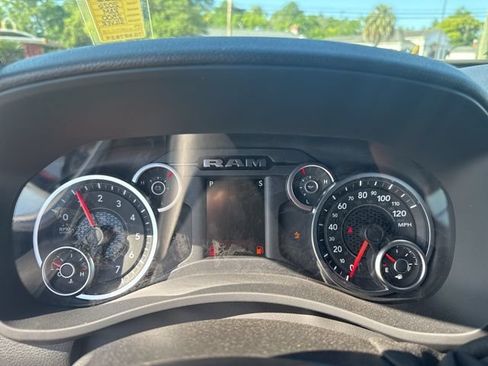 New 2026 RAM 2500 Tradesman AWD/4WD image 18
