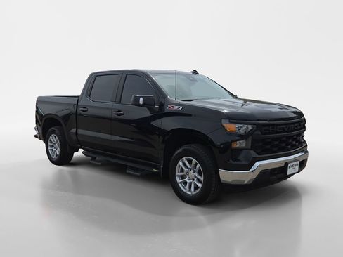 Used 2023 Chevrolet Silverado 1500 W/T w/ WT Value Package AWD/4WD image 9