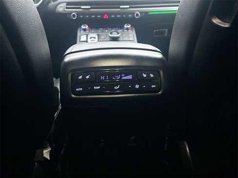 Used 2024 Hyundai Palisade Limited image 27