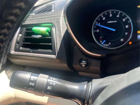 Used 2019 Subaru Ascent Limited w/ Popular Package #2A AWD/4WD image 25