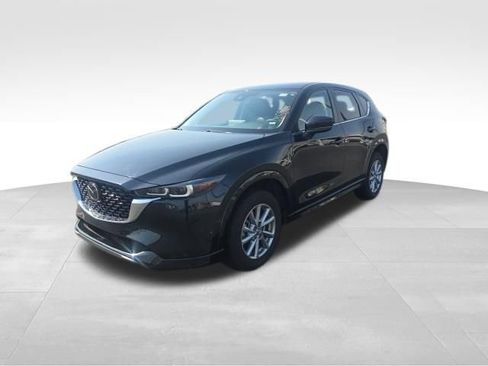 Used 2025 MAZDA CX-5 AWD 2.5 S w/ Preferred Package image 3