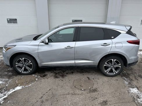 Used 2023 Acura RDX Advance Package image 3