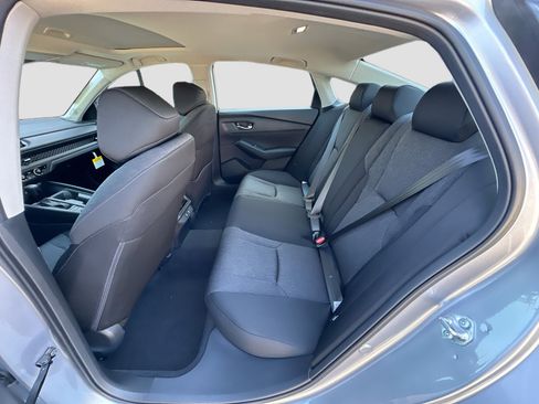 New 2025 Honda Accord SE image 19