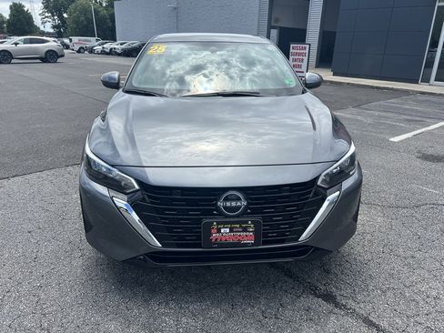 Used 2025 Nissan Sentra S image 2