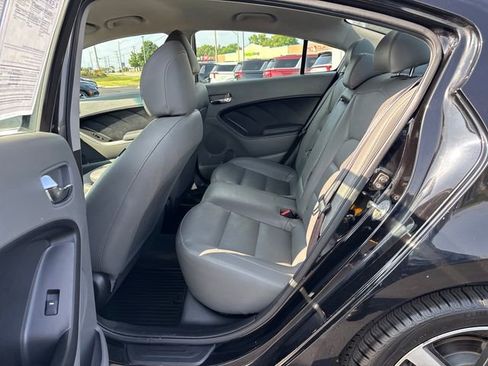 Used 2017 Kia Forte EX FWD image 14