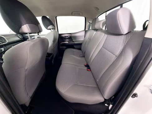 Used 2021 Toyota Tacoma TRD Sport AWD/4WD image 23