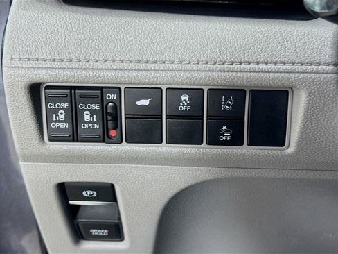 Used 2019 Honda Odyssey EX-L image 13