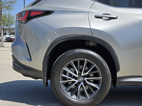 Used 2024 Lexus NX 350 AWD image 7