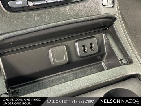 Used 2018 GMC Yukon Denali w/ Denali Ultimate Package image 40