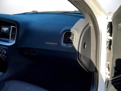 Certified 2022 Dodge Charger SXT image 18