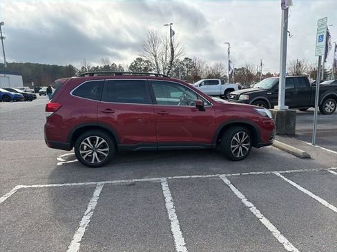 Used 2023 Subaru Forester Limited image 1
