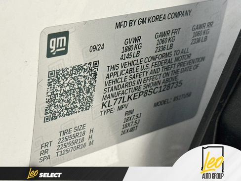 Used 2025 Chevrolet Trax ACTIV w/ Sunroof Package FWD image 33