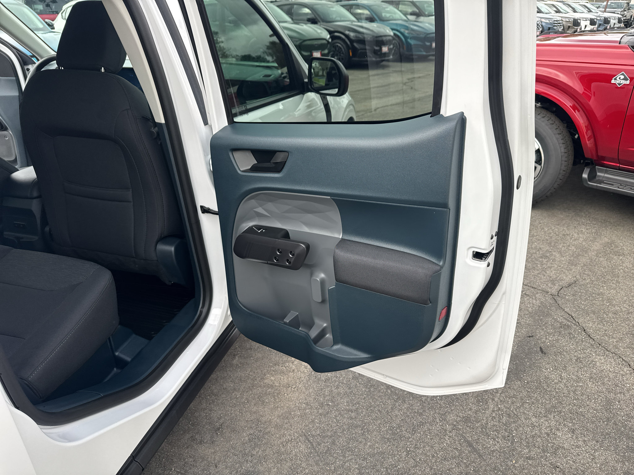 Used 2026 Ford Maverick XL AWD/4WD image 18