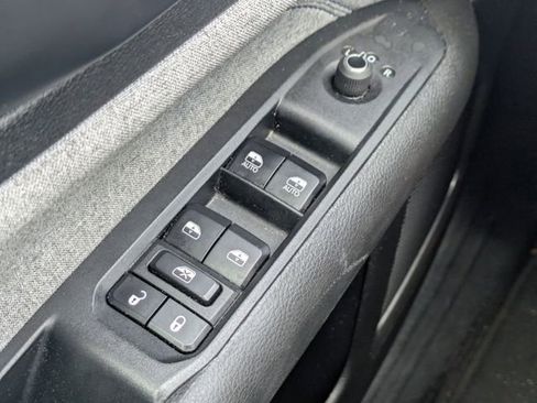 Used 2023 Jeep Compass Sport AWD/4WD image 22