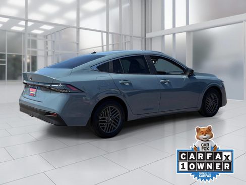 Used 2026 Nissan Sentra SV w/ SV Convenience Package FWD image 5