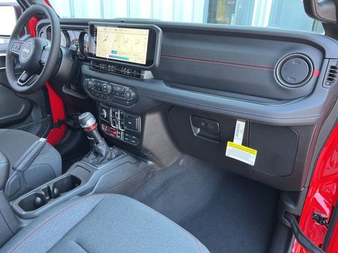 New 2026 Jeep Wrangler Unlimited Rubicon AWD/4WD image 45