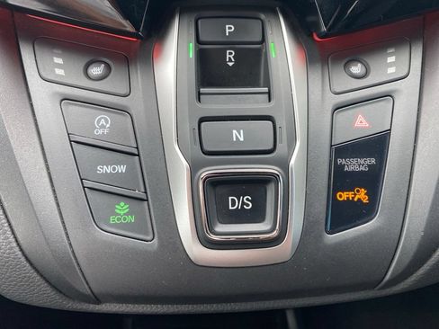 Used 2025 Honda Odyssey Sport-L image 16